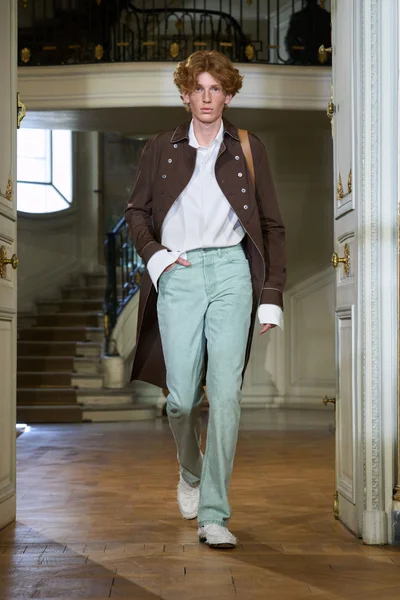 Look 36